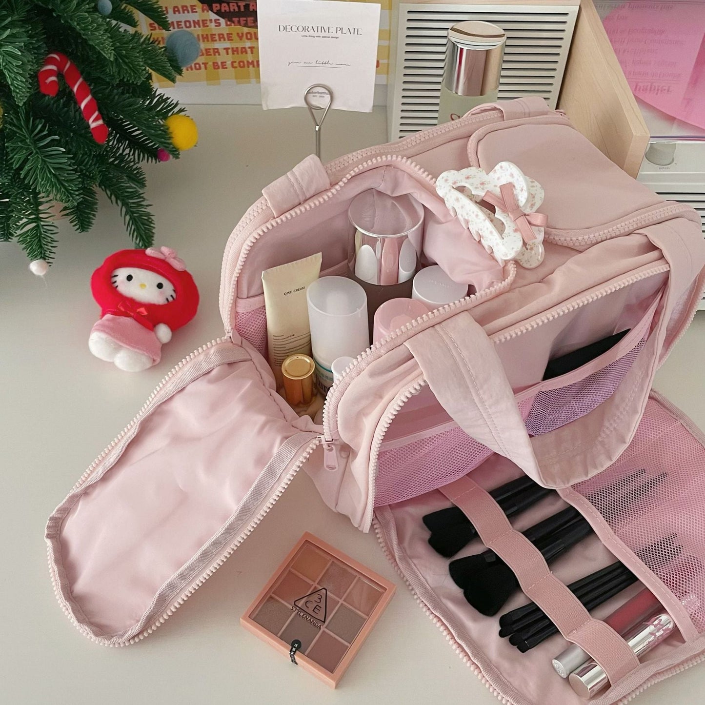 Fluffy Wing Makeup Bag - Pink 1