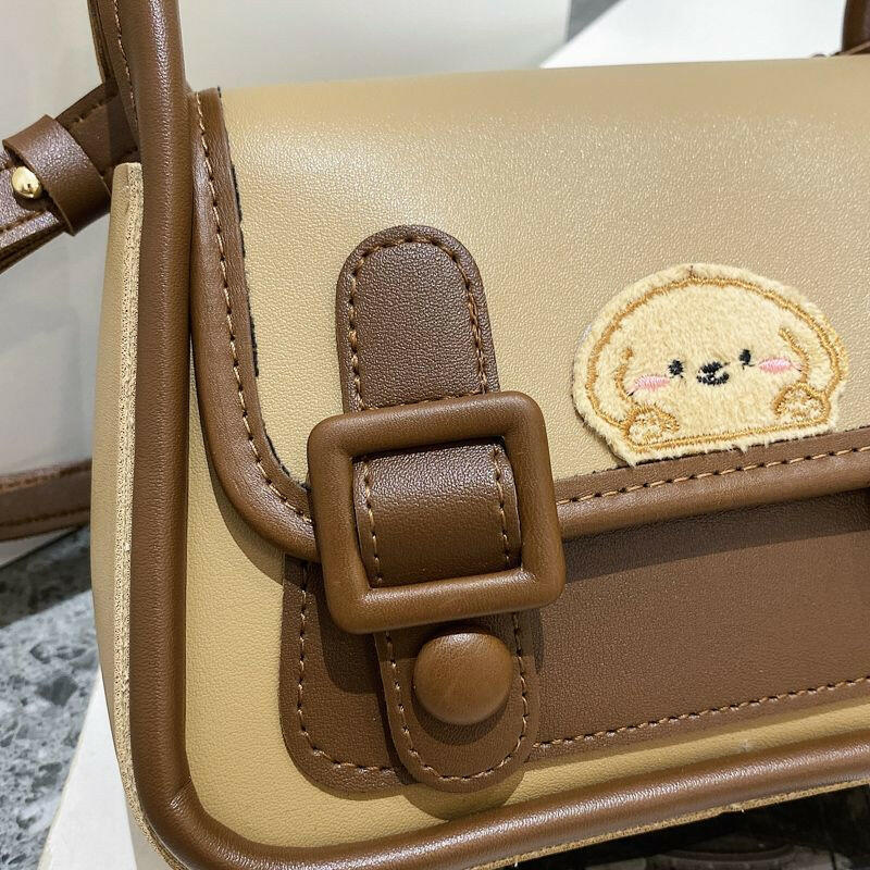 Kawaii Dog Shoulder Bag - Beige Close Up